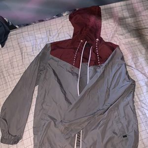 Men’s medium Maroon and Silver light windbreaker